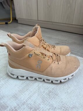 On Cloudwomen Cloud Hi Edge Athletic Shoes in Beige